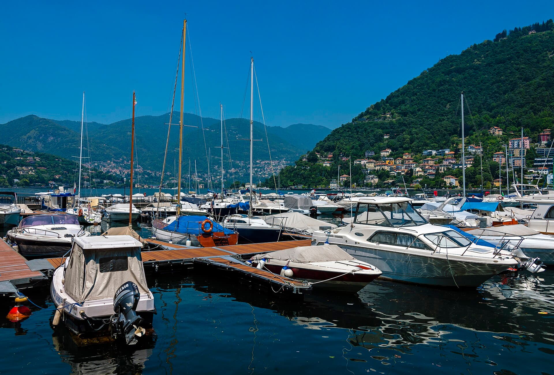Aerial view of Villa del Balbianello, a highlight of the full-day Lake Como boat tour