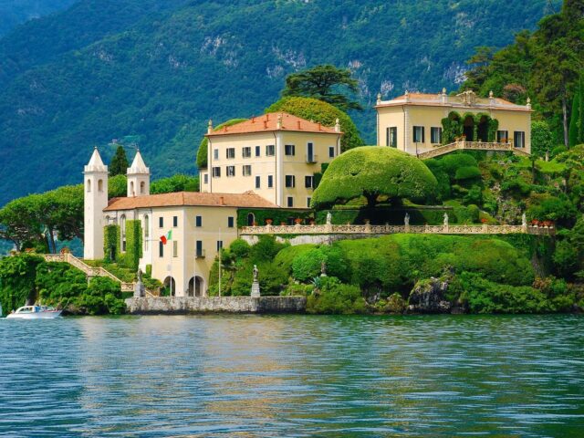 10 Unforgettable Experiences to Live During a Lake Como Boat Tour